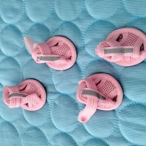 NEW Acl dog shoes size 2 pink mesh foot protector reflective pet (set of 4)